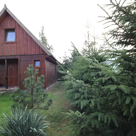 Dworek 3*