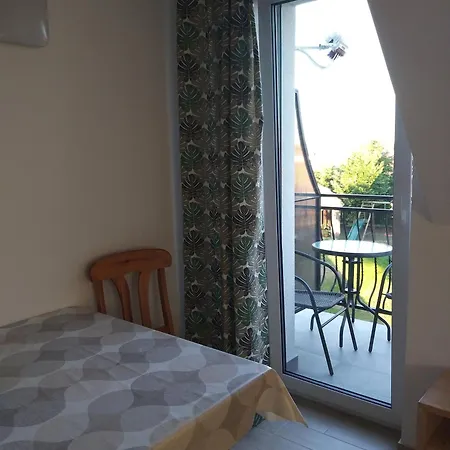 Dworek Tatil parkı Łeba