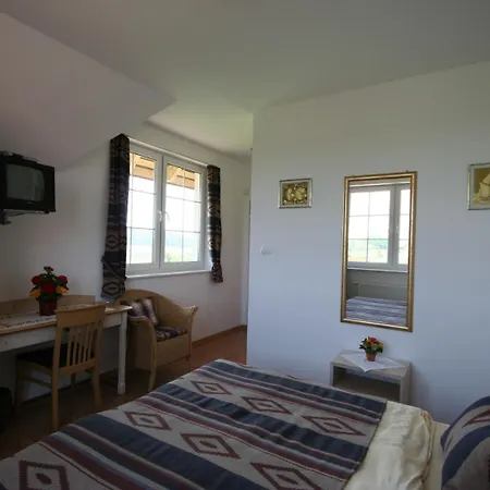 Dworek Kompleks wypoczynkowy 3*