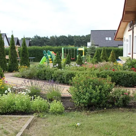 Dworek 3* Leba