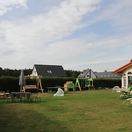 Dworek 3* Leba